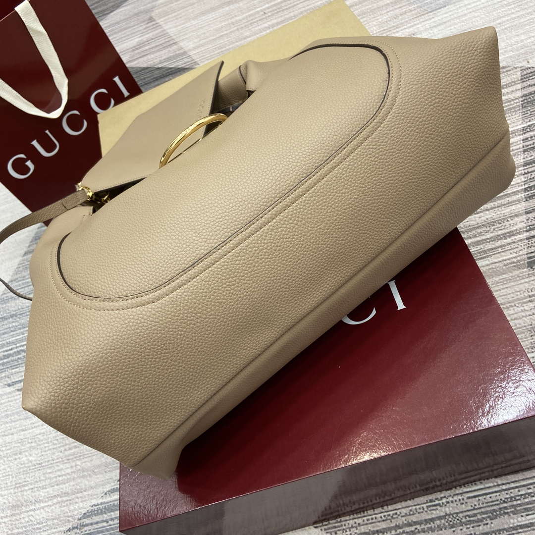 Gucci 837466 Gucci Softbit Maxi Shoulder Bag Taupe grainy