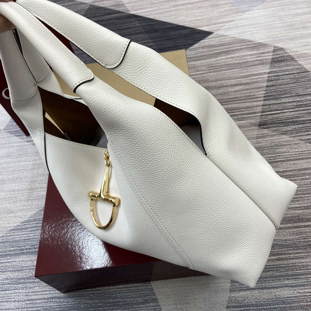 Gucci 837466 Gucci Softbit Maxi Shoulder Bag White - Default Title - View 12