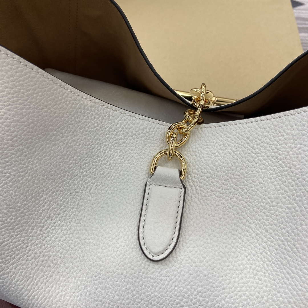 Gucci 837466 Gucci Softbit Maxi Shoulder Bag White