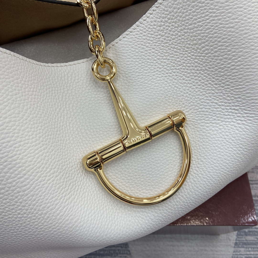Gucci 837466 Gucci Softbit Maxi Shoulder Bag White - Default Title - View 8