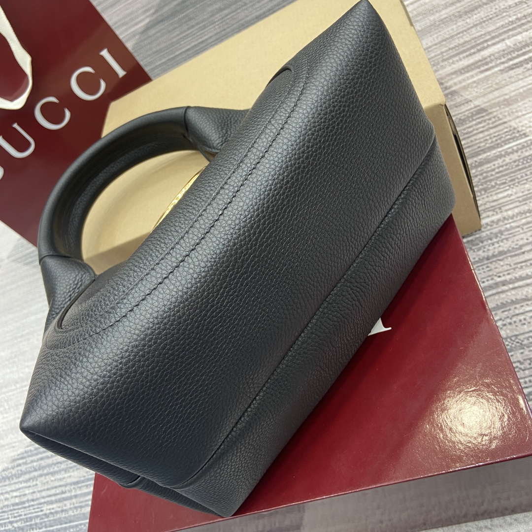 Gucci 837467 Gucci Softbit Medium Top Handle Bag Black
