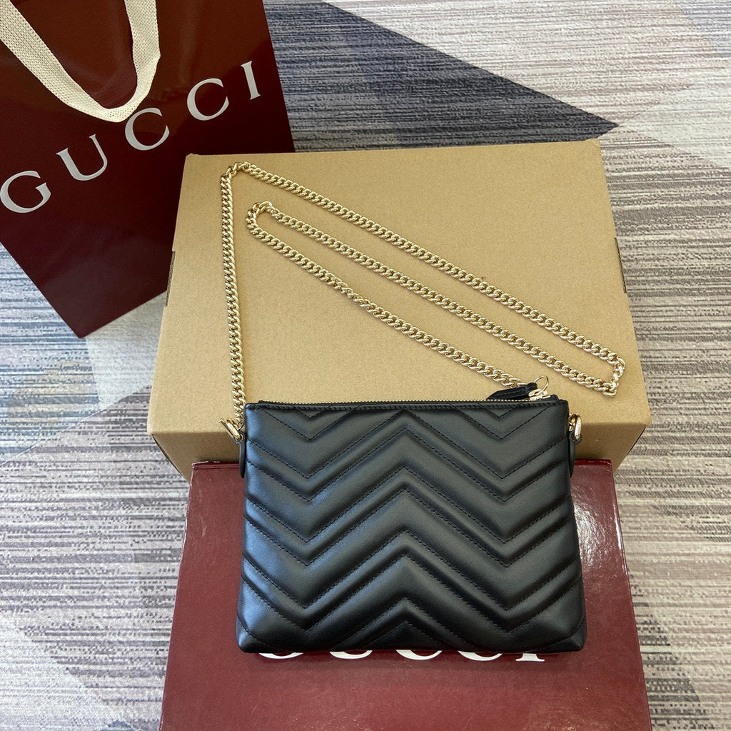 Gucci 837742 GG Marmont Pochette With Chain Bag Black