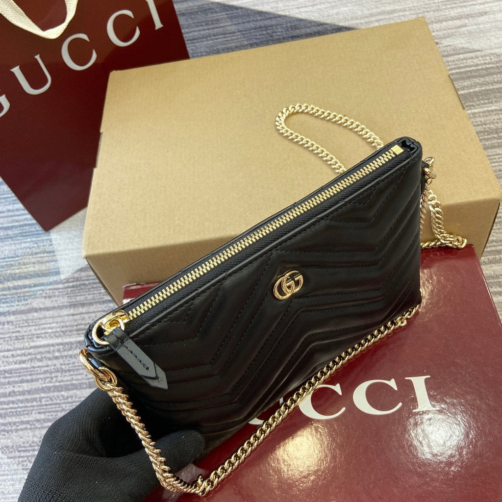 Gucci 837742 GG Marmont Pochette With Chain Bag Black