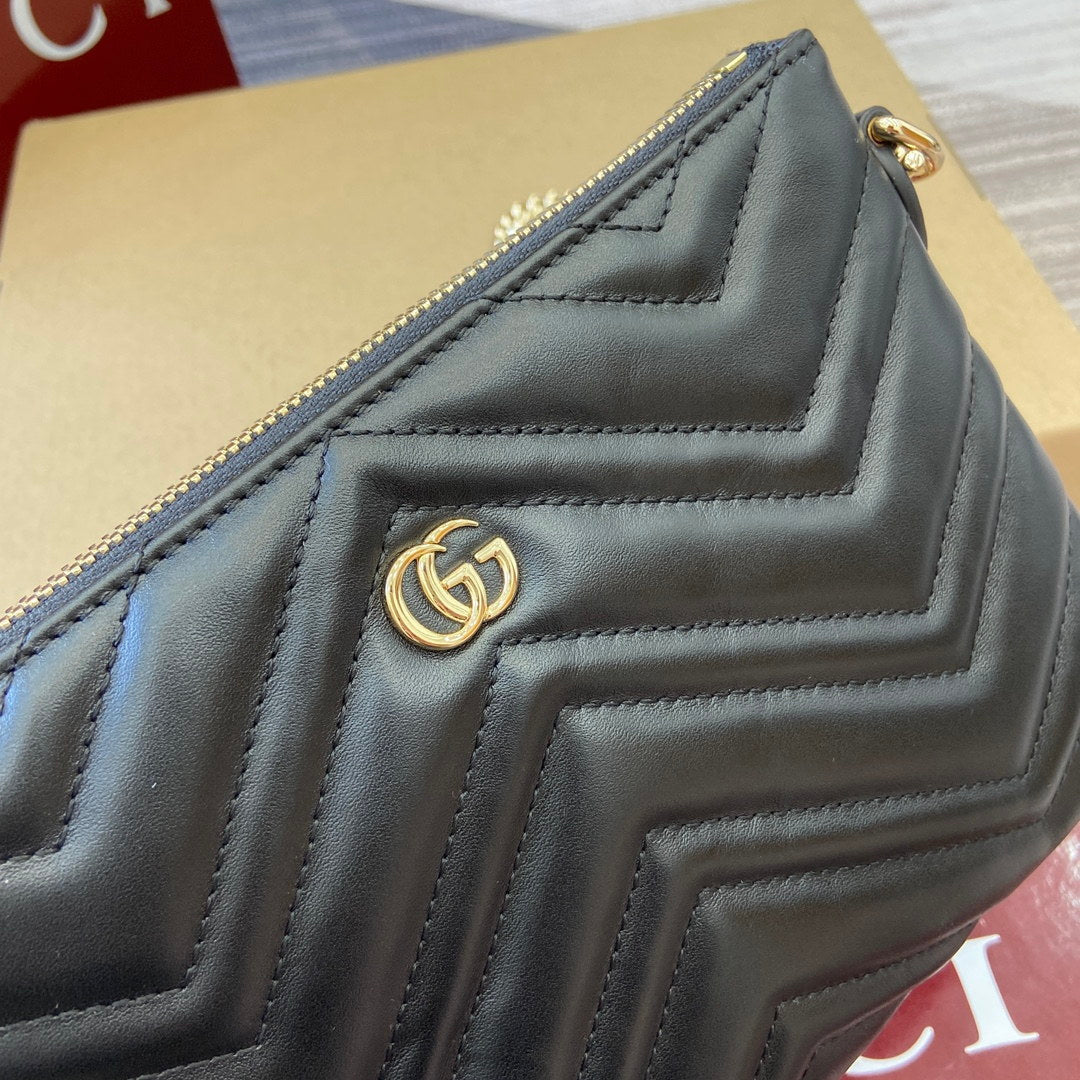 Gucci 837742 GG Marmont Pochette With Chain Bag Black