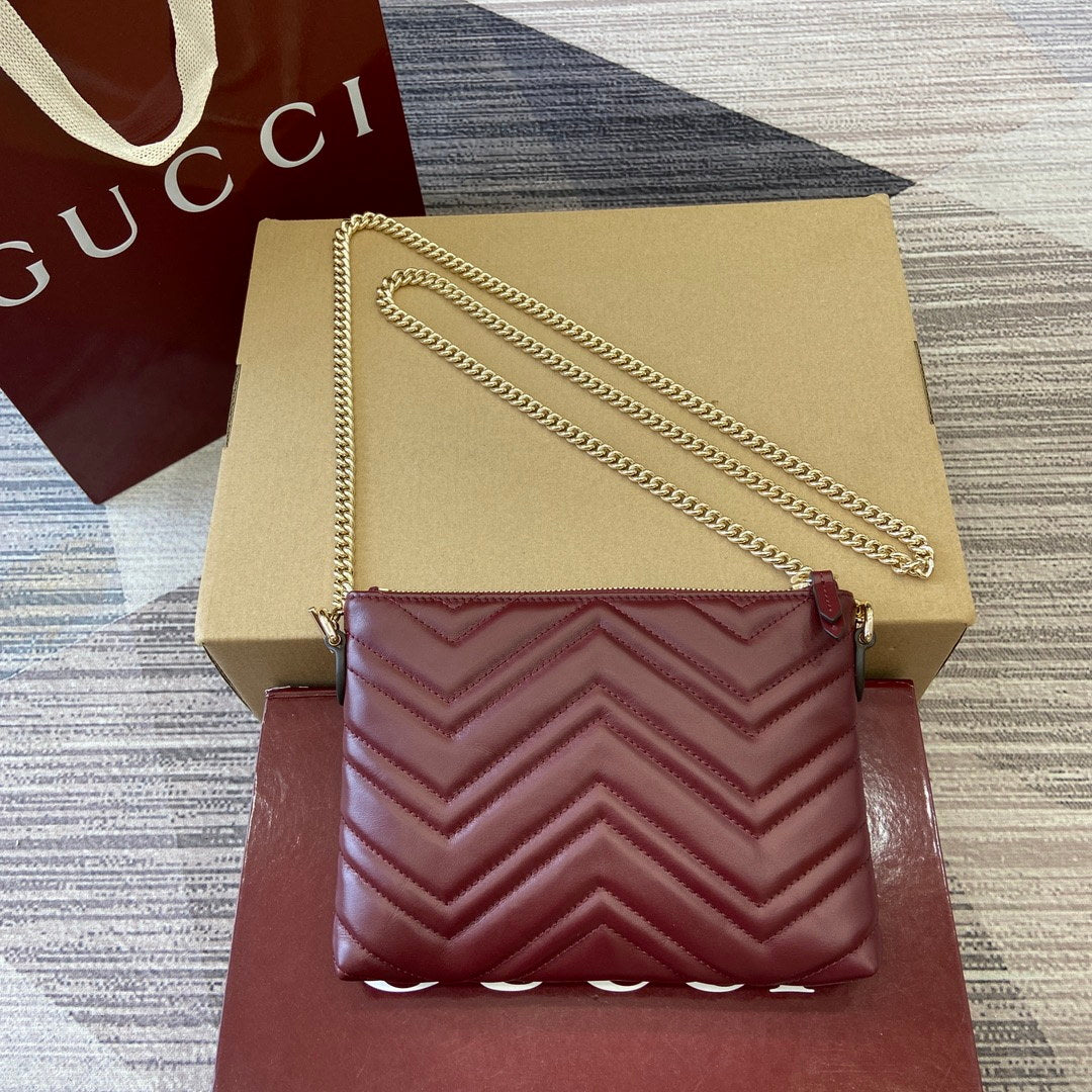 Gucci 837742 GG Marmont Pochette With Chain Bag Red