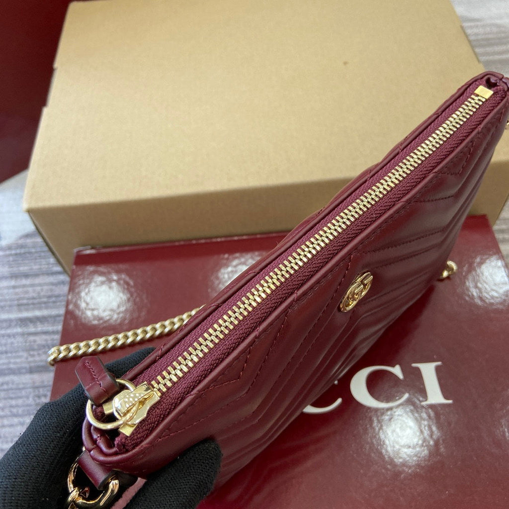 Gucci 837742 GG Marmont Pochette With Chain Bag Red