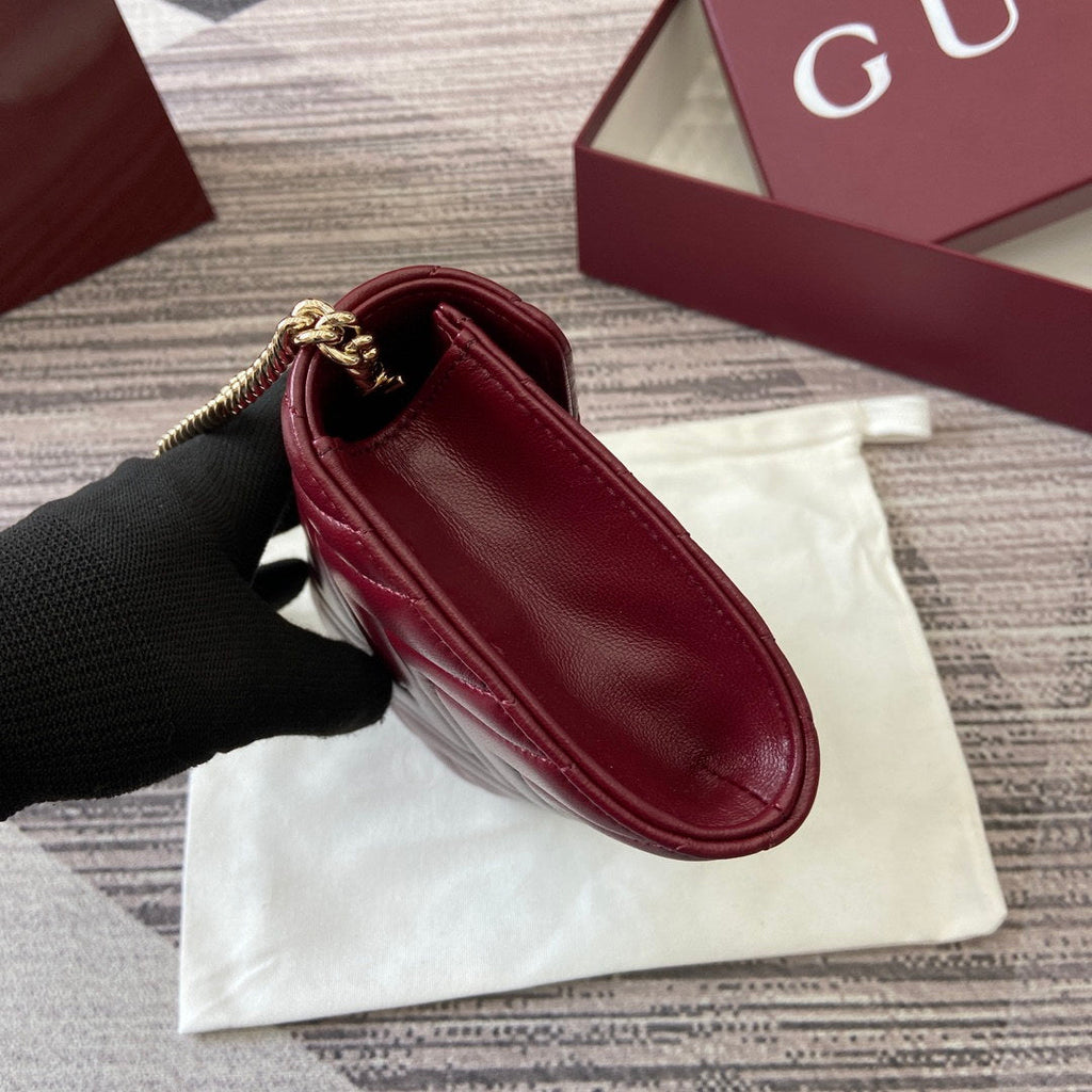 Gucci 837745 GG Marmont Wallet On Chain Anchor Red