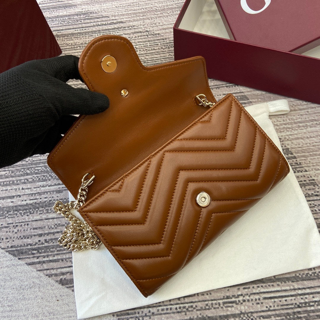 Gucci 837745 GG Marmont Wallet On Chain Brown
