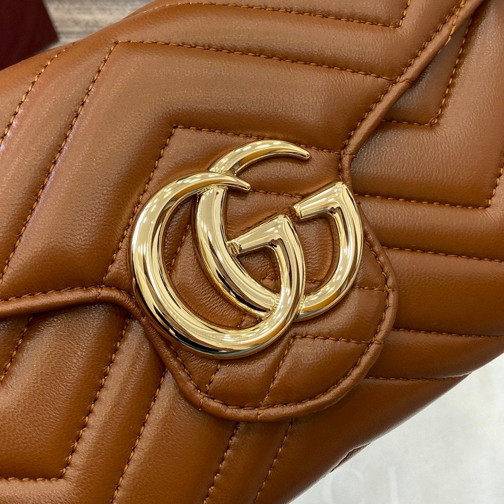 Gucci 837745 GG Marmont Wallet On Chain Brown