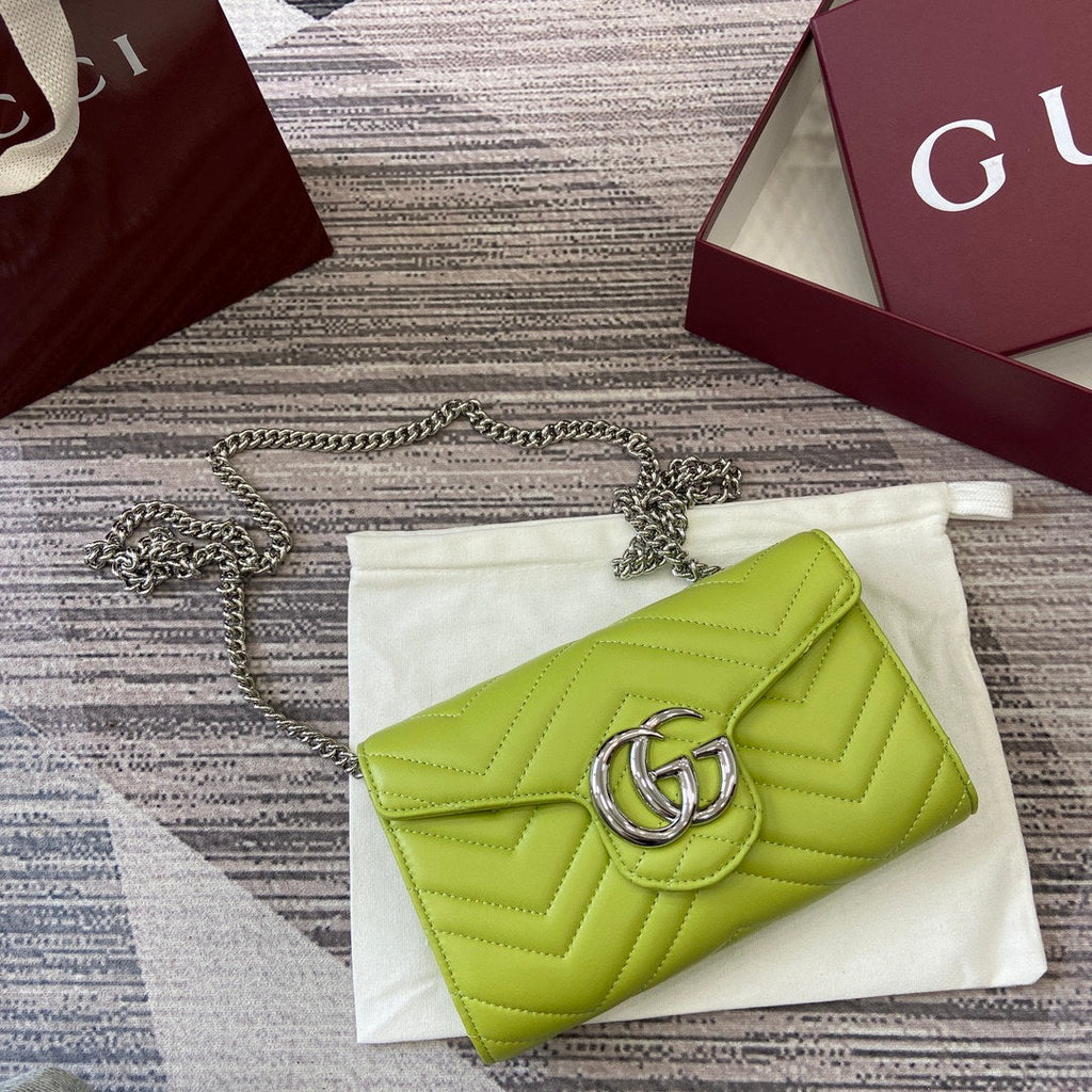 Gucci 837745 GG Marmont Wallet On Chain Green
