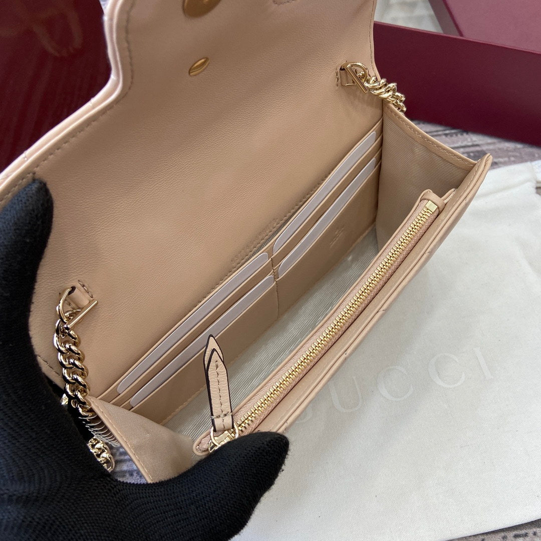 Gucci 837745 GG Marmont Wallet On Chain Light Pink
