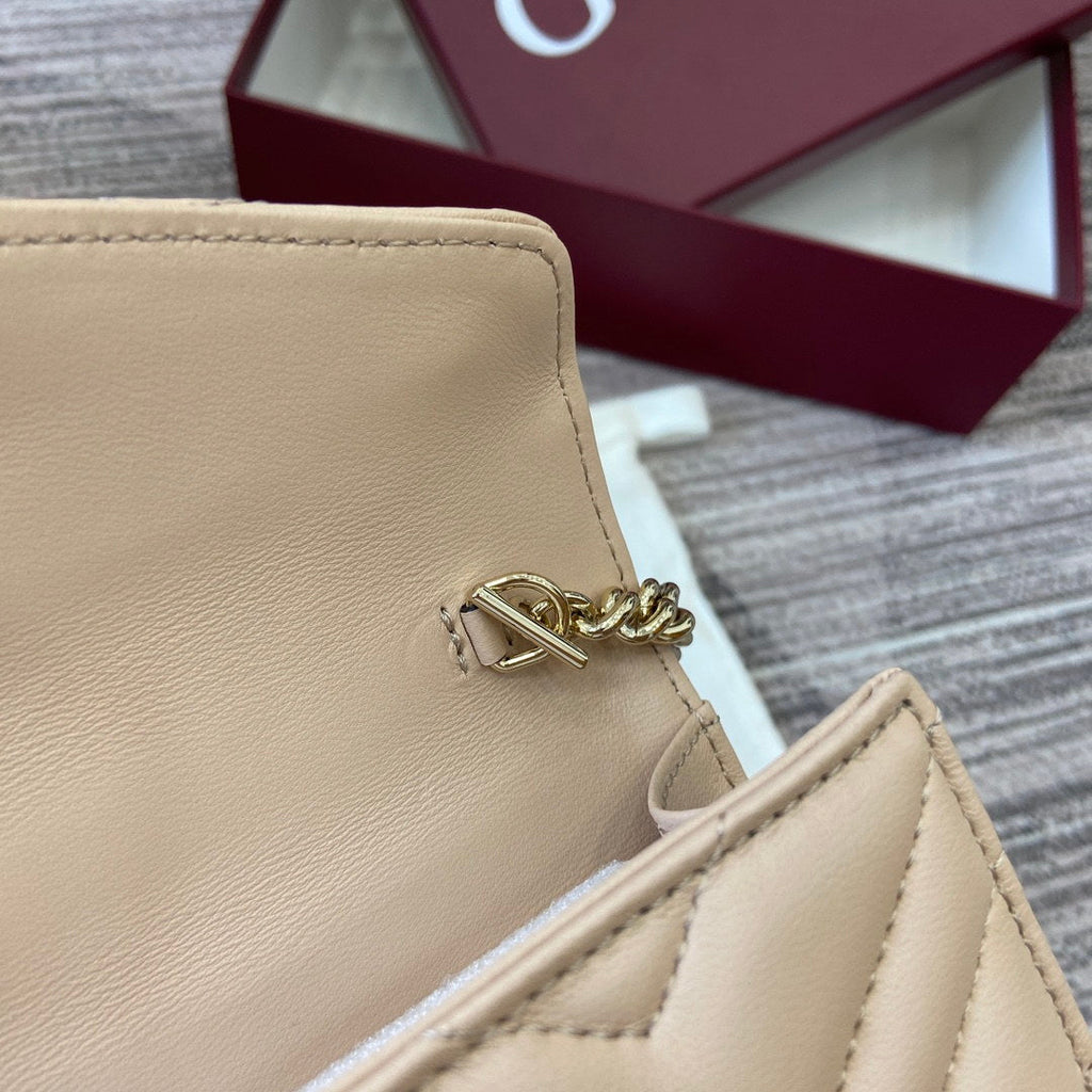Gucci 837745 GG Marmont Wallet On Chain Light Pink