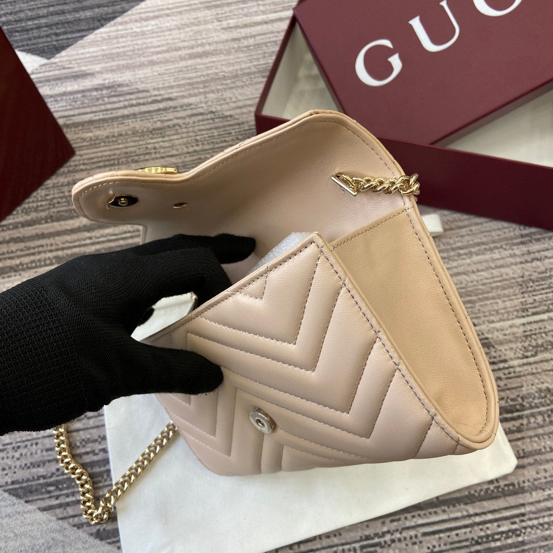 Gucci 837745 GG Marmont Wallet On Chain Light Pink