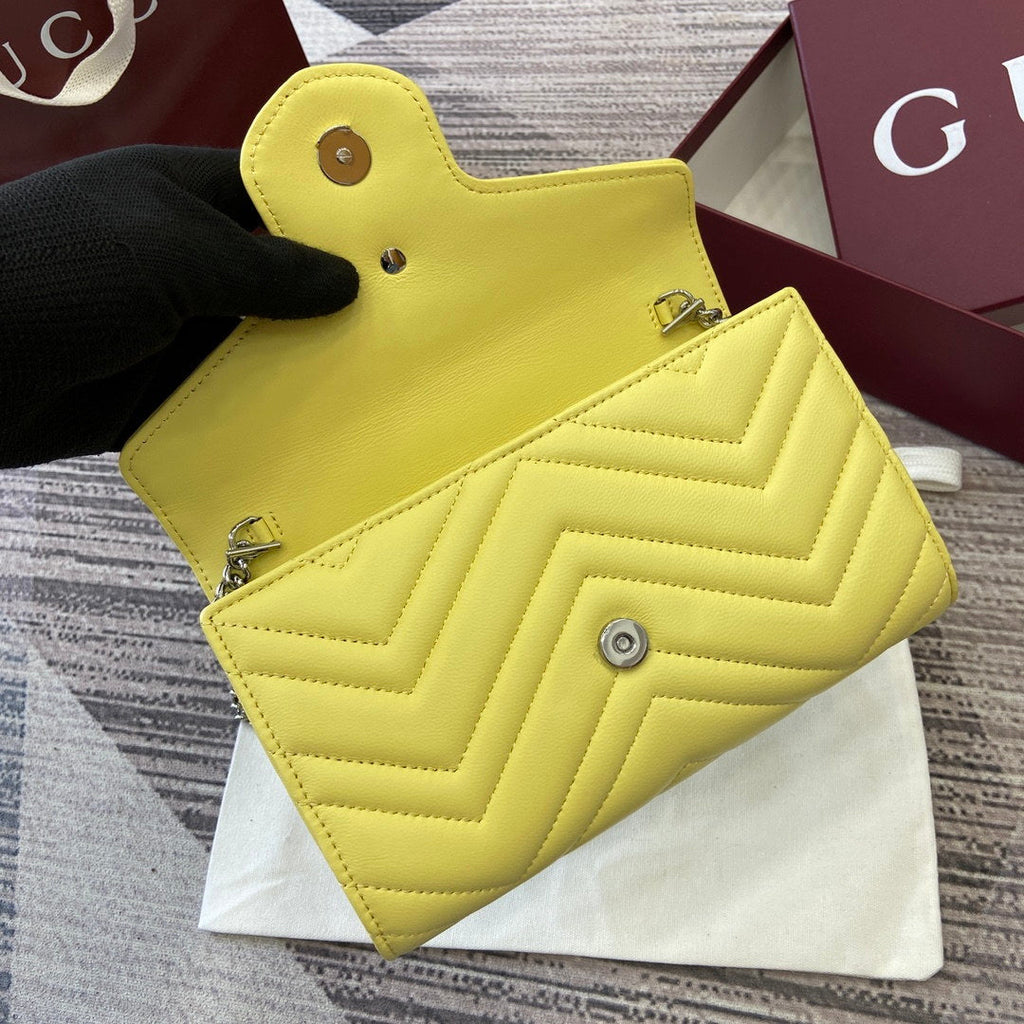 Gucci 837745 GG Marmont Wallet On Chain Light Yellow