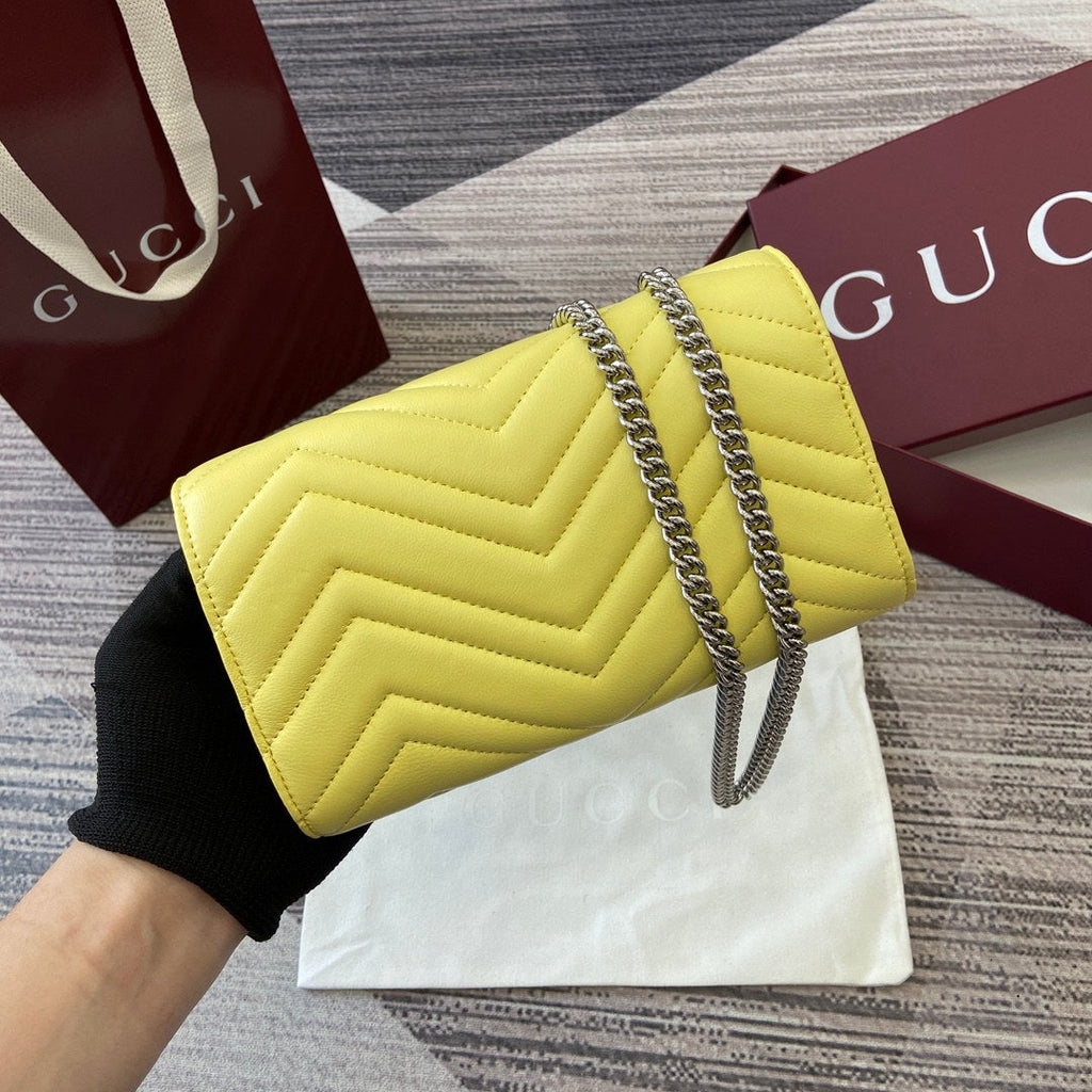Gucci 837745 GG Marmont Wallet On Chain Light Yellow