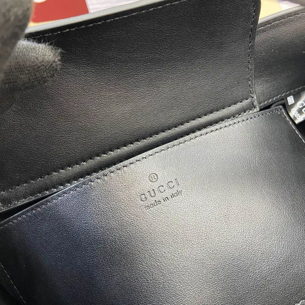 Gucci 838992 Padlock medium top handle bag  black GG leather