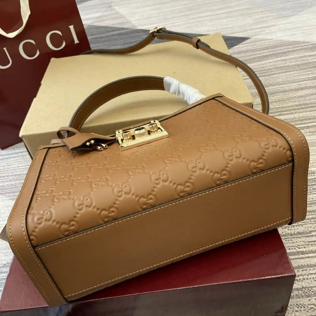 Gucci 838992 Padlock medium top handle bag Brown GG leather