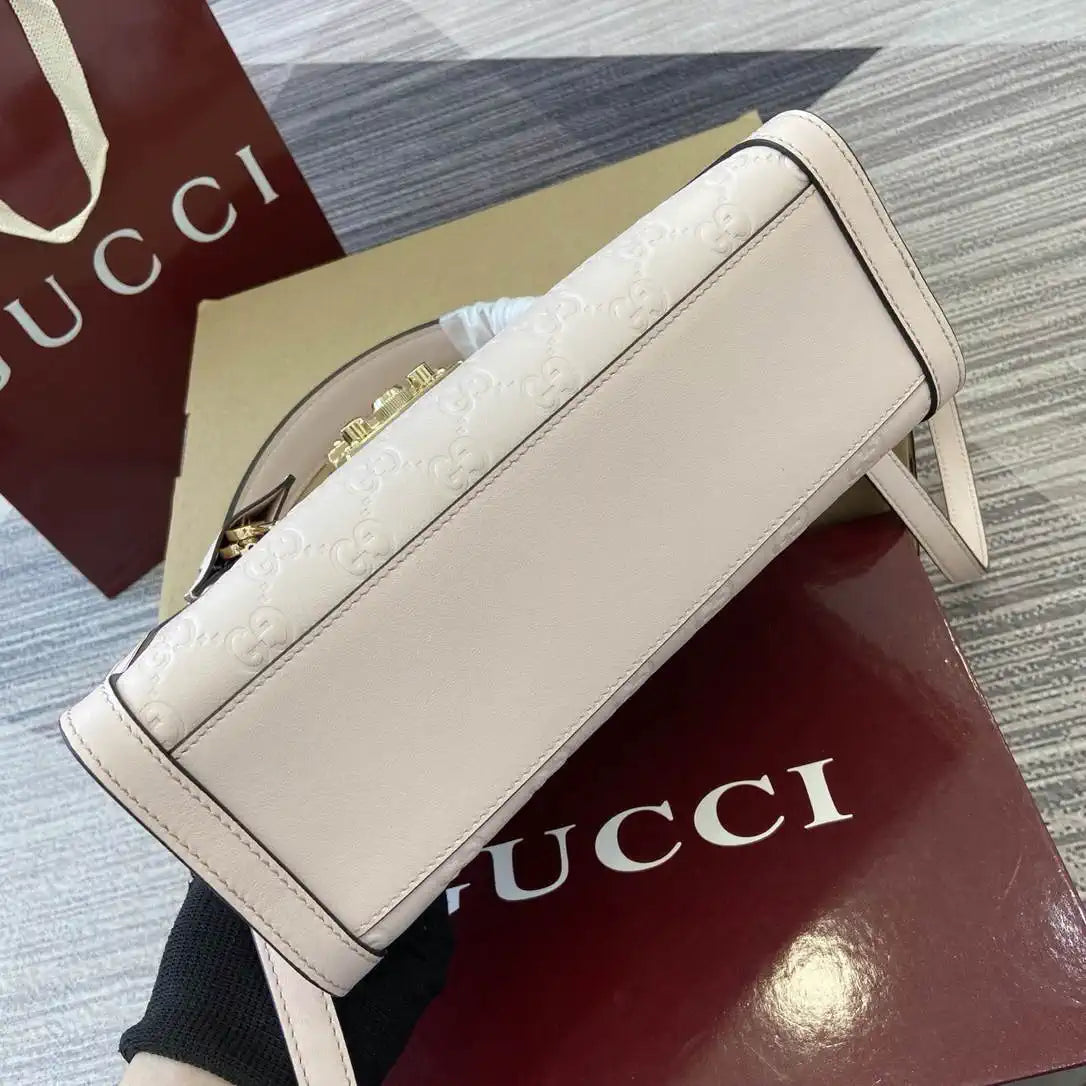 Gucci 838992 Padlock medium top handle bag Lithg Pink GG leather