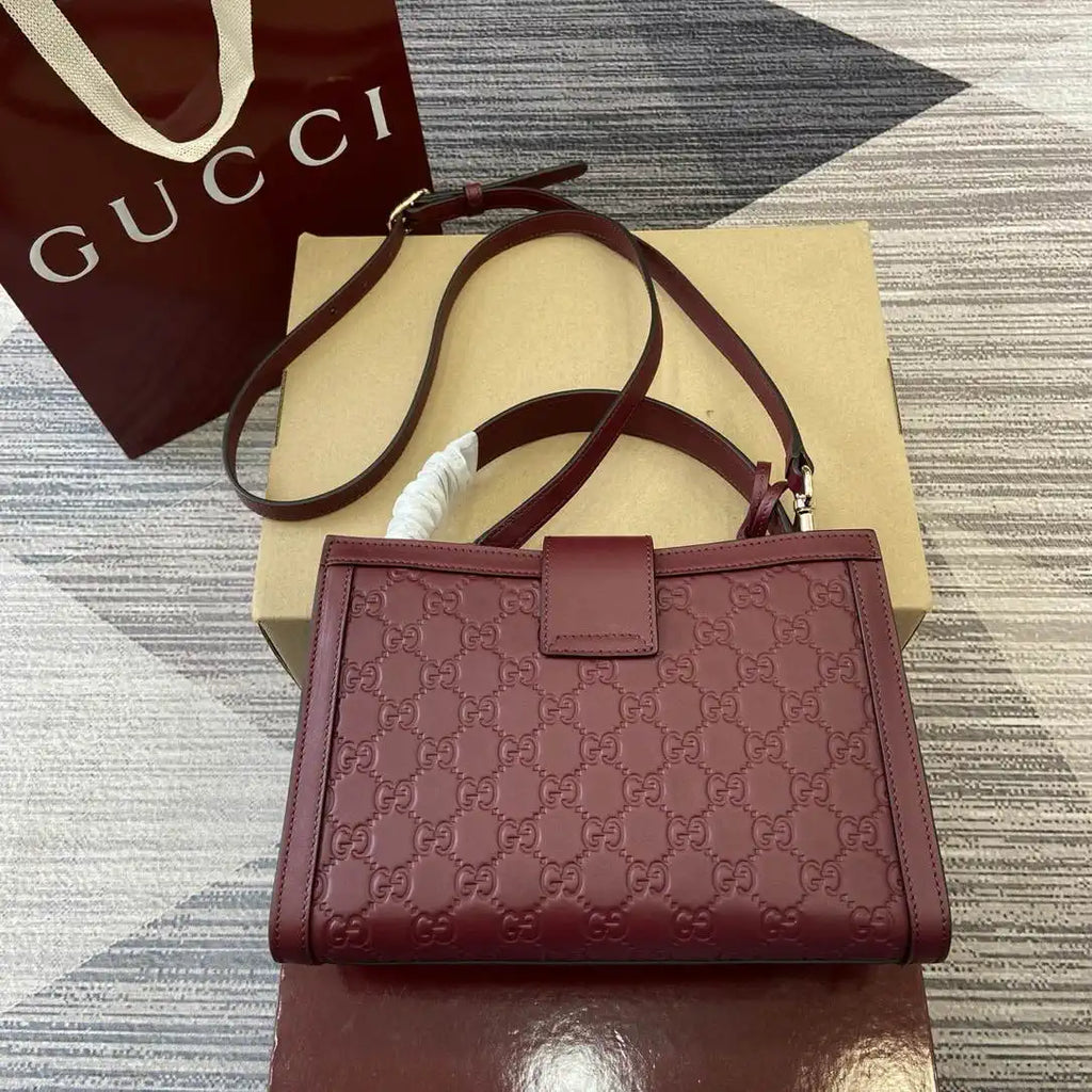 Gucci 838992 Padlock medium top handle bag  Red GG leather
