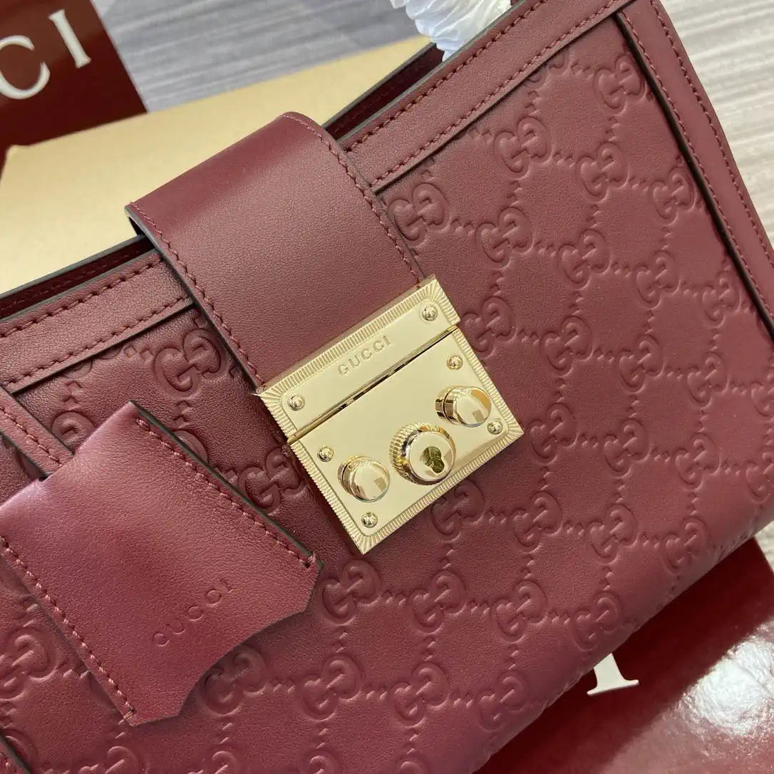 Gucci 838992 Padlock medium top handle bag  Red GG leather
