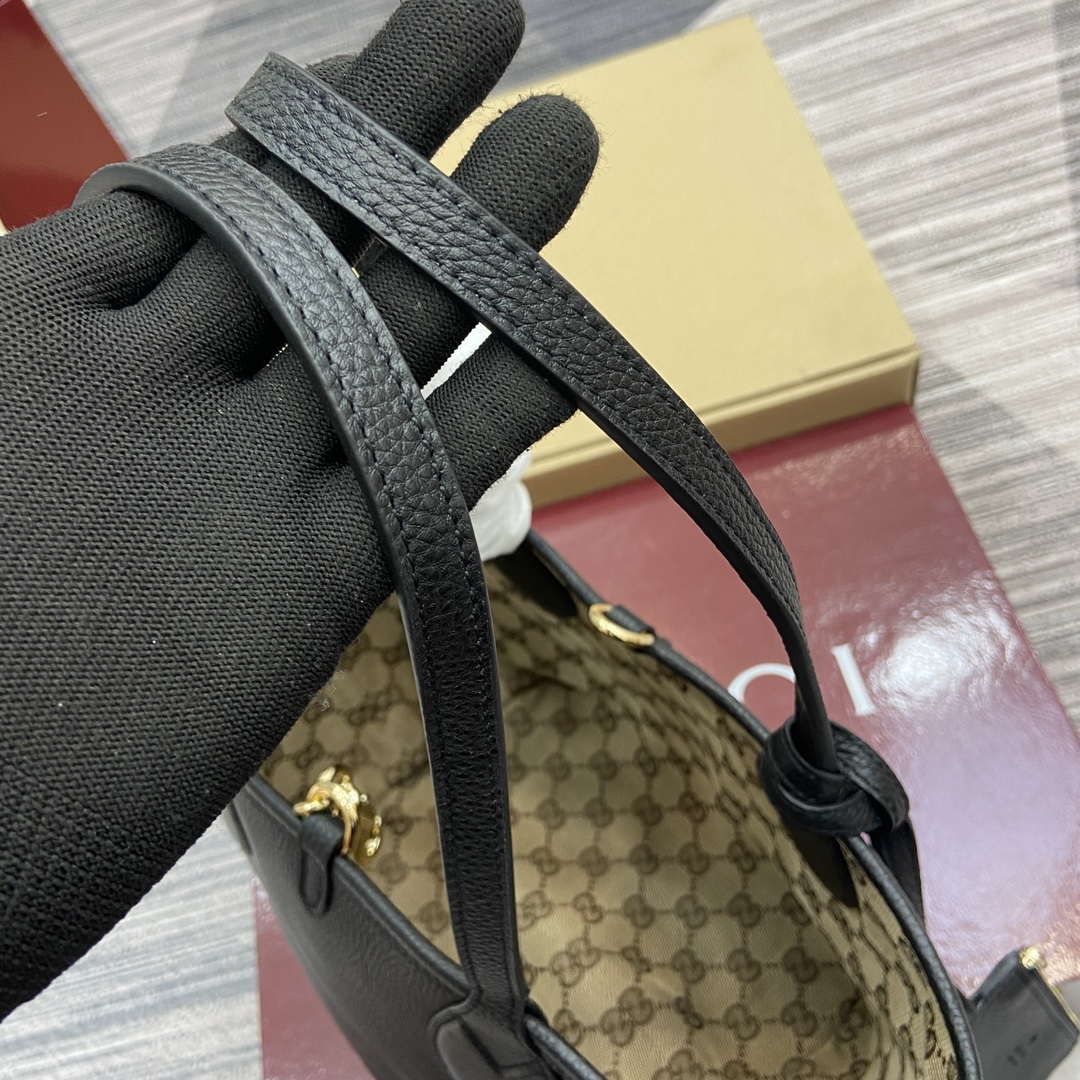 Gucci 839124 Gucci Totissima Small Reversible Tote Bag Black - Default Title - View 10