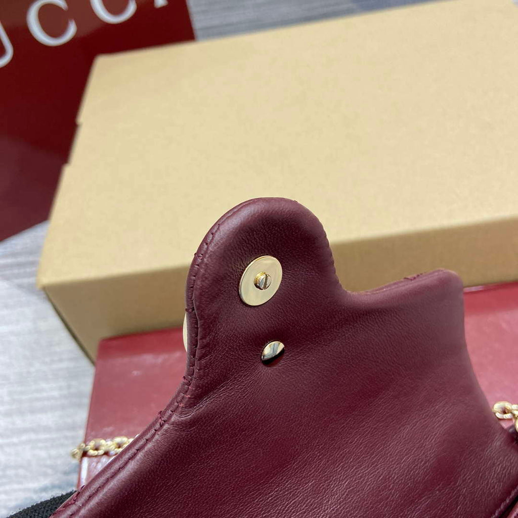 Gucci 841290 GG Marmont Mini Shoulder Bag Ancora red
