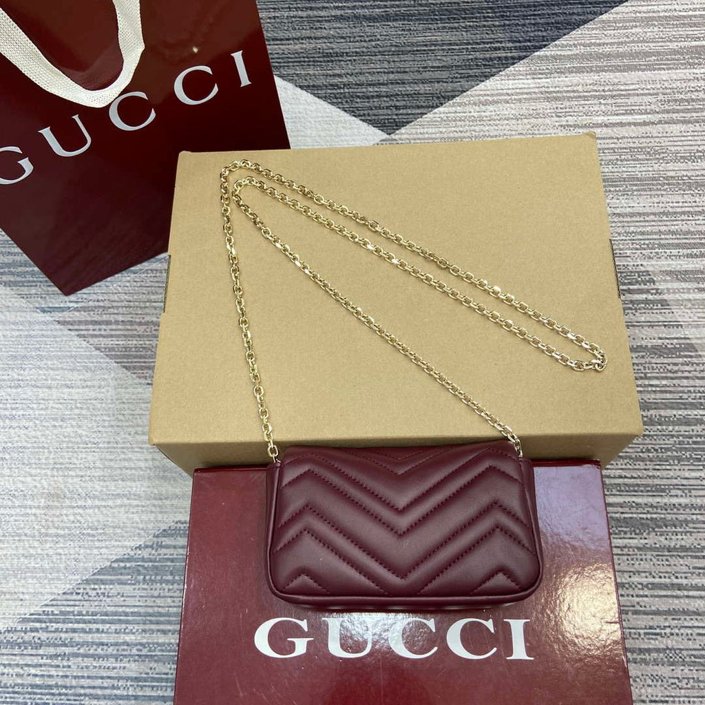 Gucci 841290 GG Marmont Mini Shoulder Bag Ancora red