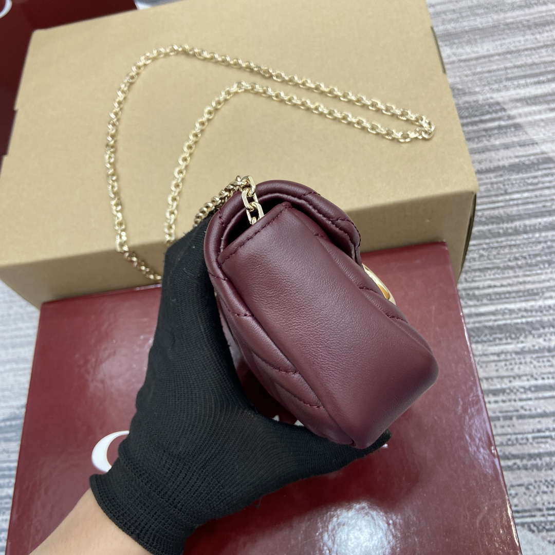 Gucci 841290 GG Marmont Mini Shoulder Bag Ancora red - Default Title - View 3