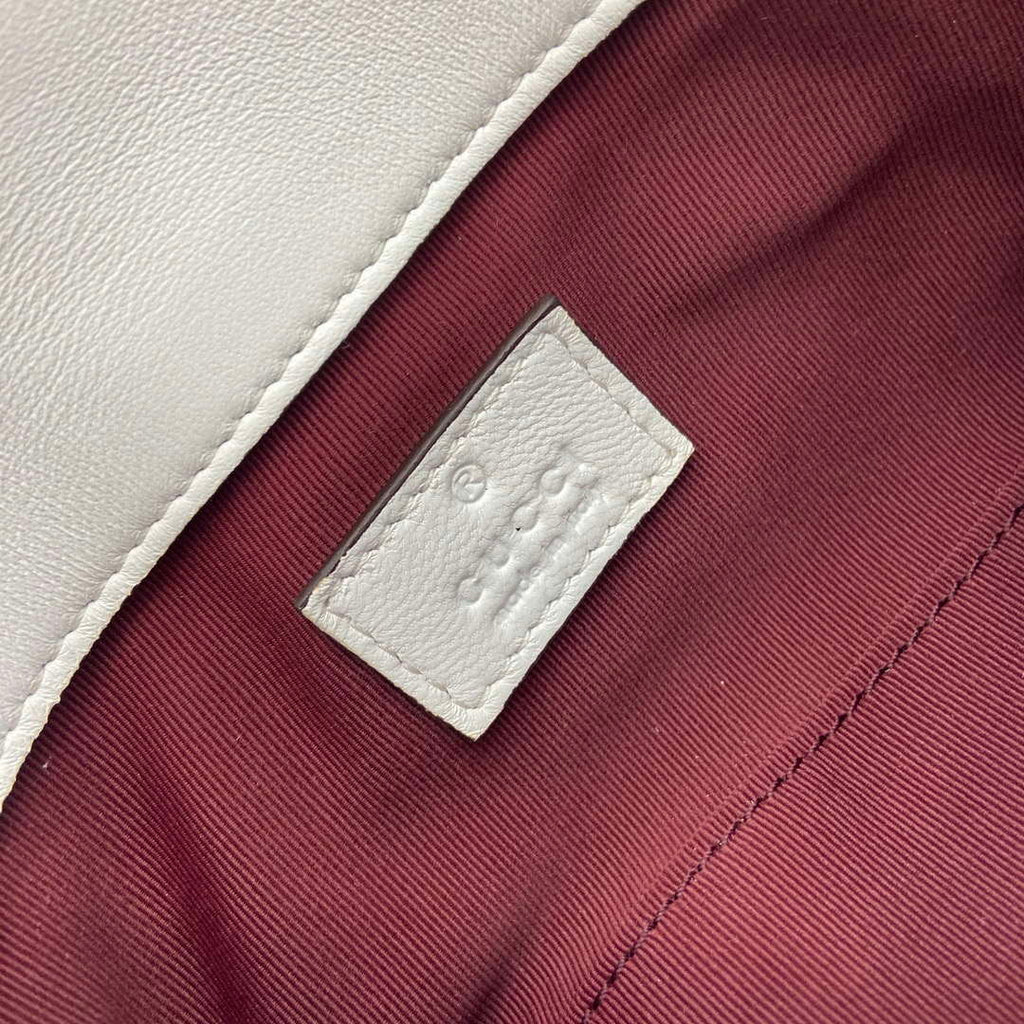 Gucci 841290 GG Marmont Mini Shoulder Bag White