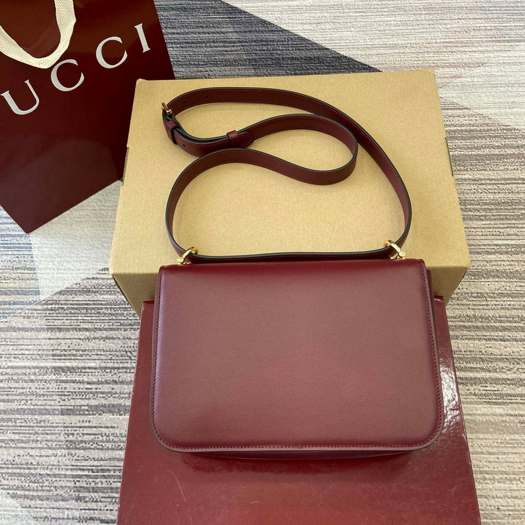 Gucci 846705 Gucci Siena Small Shoulder Bag Ancora red