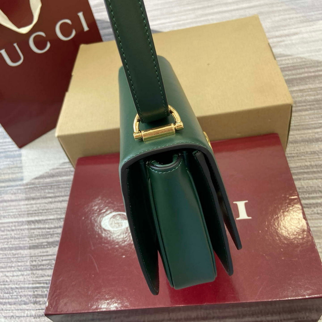 Gucci 846705 Gucci Siena Small Shoulder Bag Green