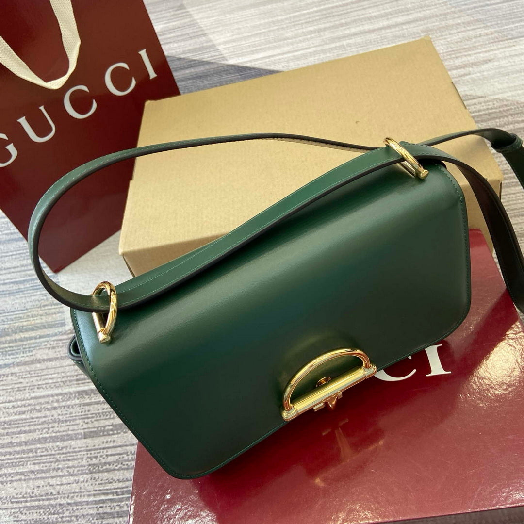 Gucci 846705 Gucci Siena Small Shoulder Bag Green
