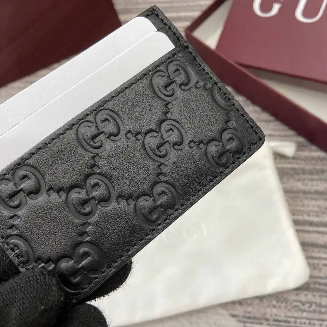 Gucci 847207 GG Emblem card case Rosso Ancora Black GG leather