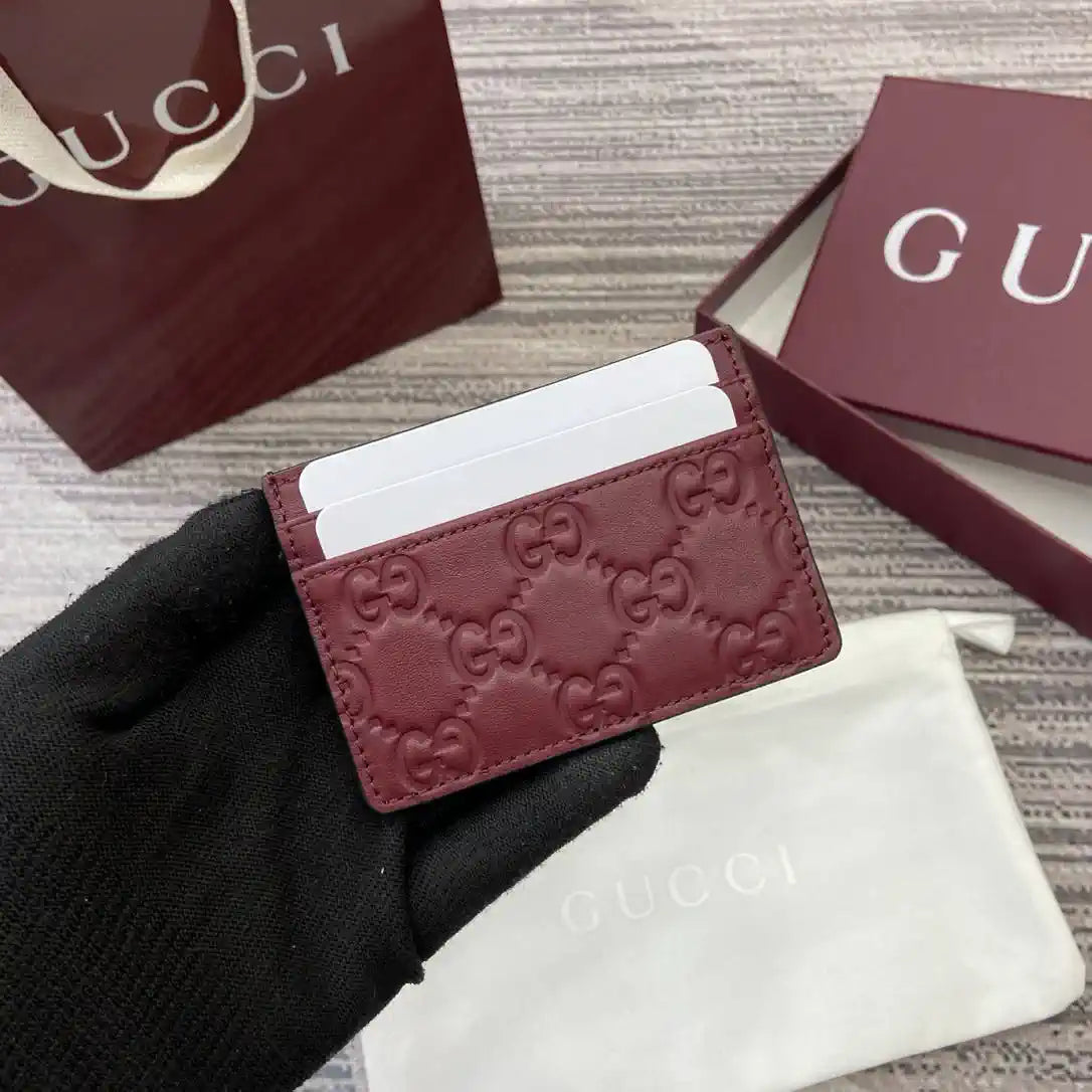 Gucci 847207 GG Emblem card case Rosso Ancora Red GG leather