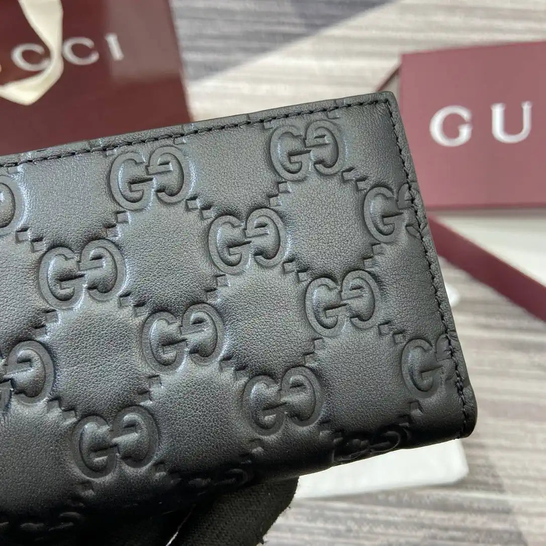 Gucci 847208 GG Emblem small wallet Rosso Black GG leather