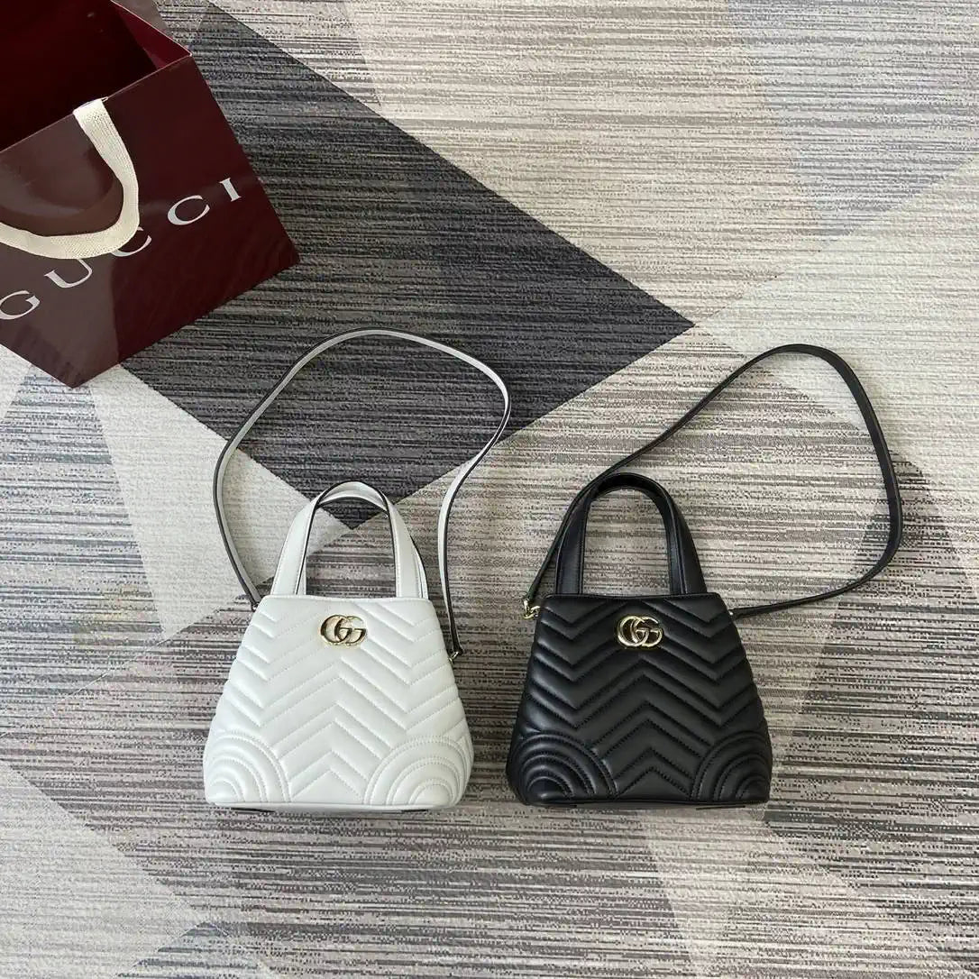 Gucci 847386 Gucci Betty mini tote bag Black