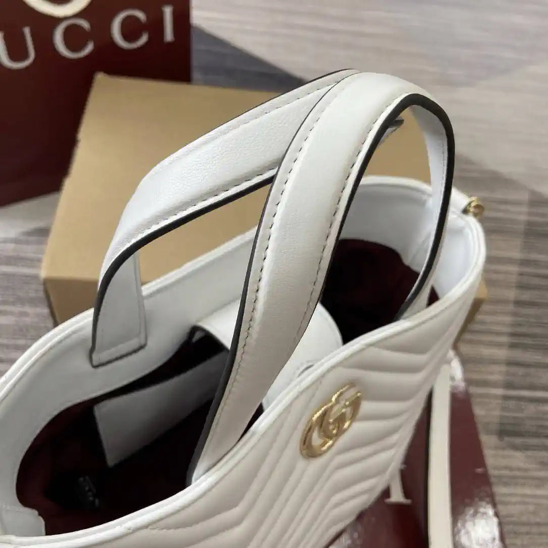 Gucci 847386 Gucci Betty mini tote bag White