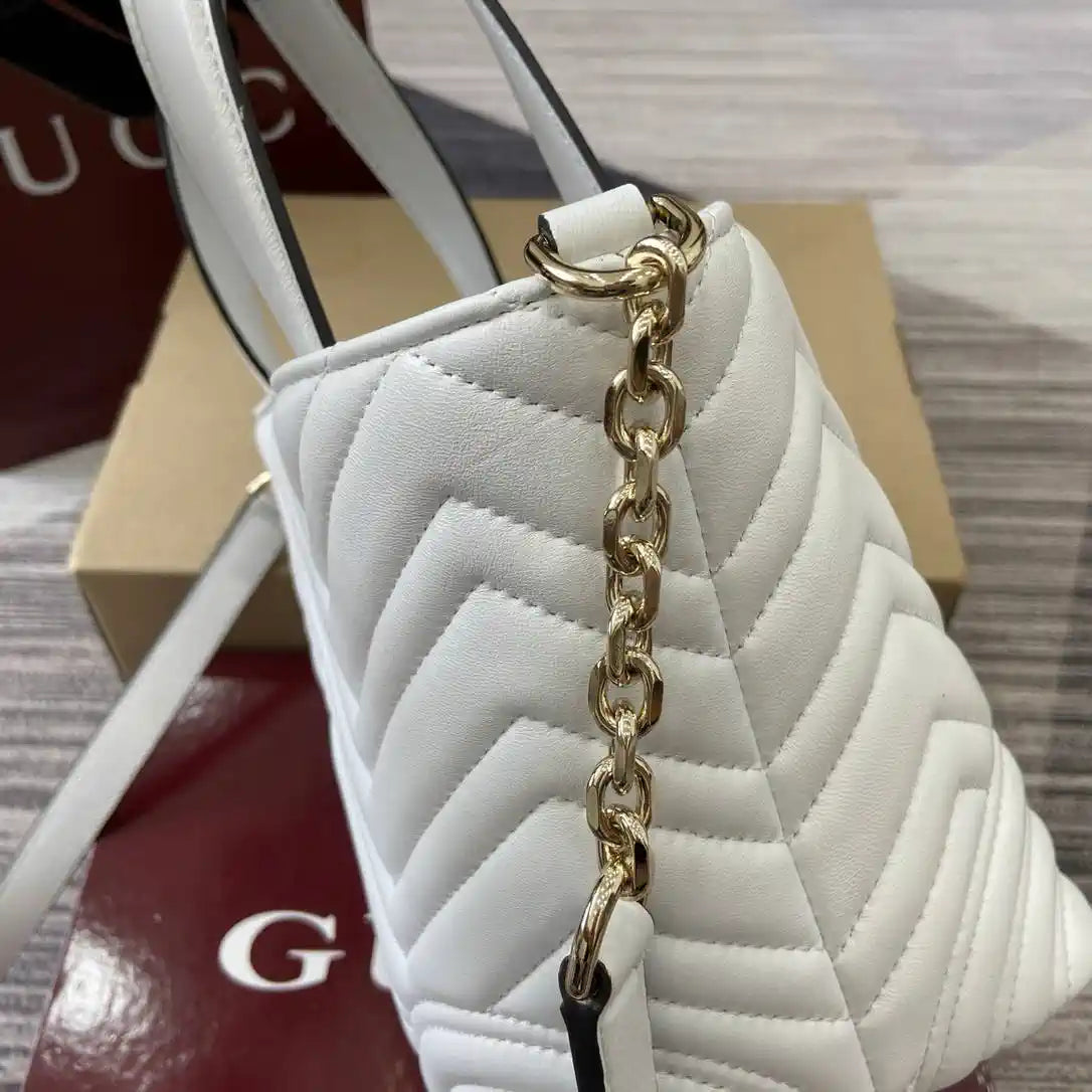 Gucci 847386 Gucci Betty mini tote bag White