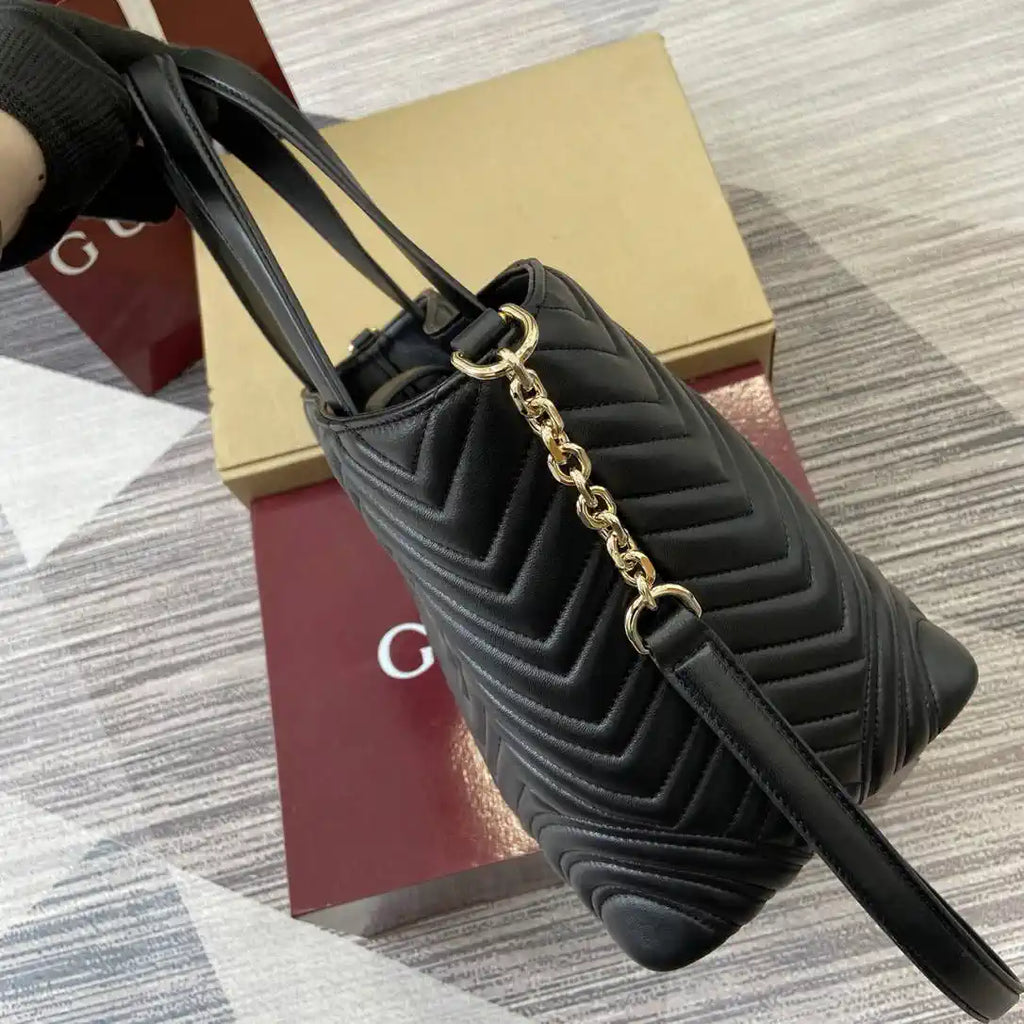 Gucci 847387 Gucci Betty medium tote bag Black