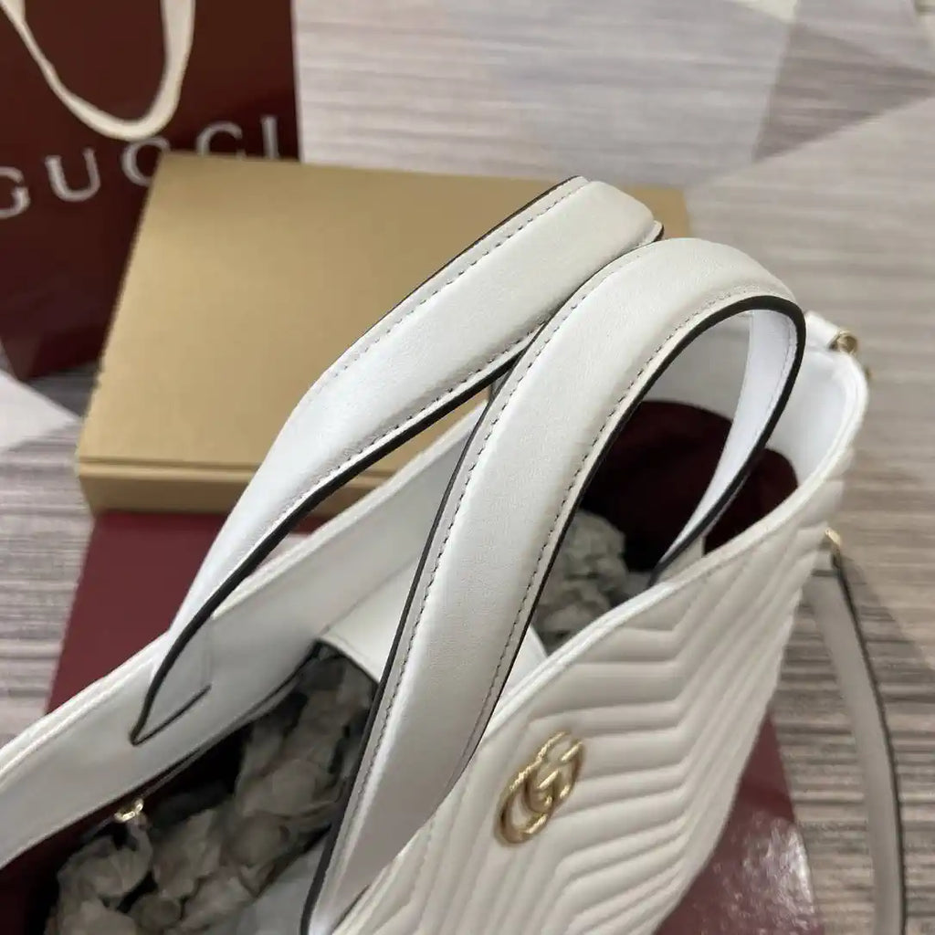 Gucci 847387 Gucci Betty medium tote bag White