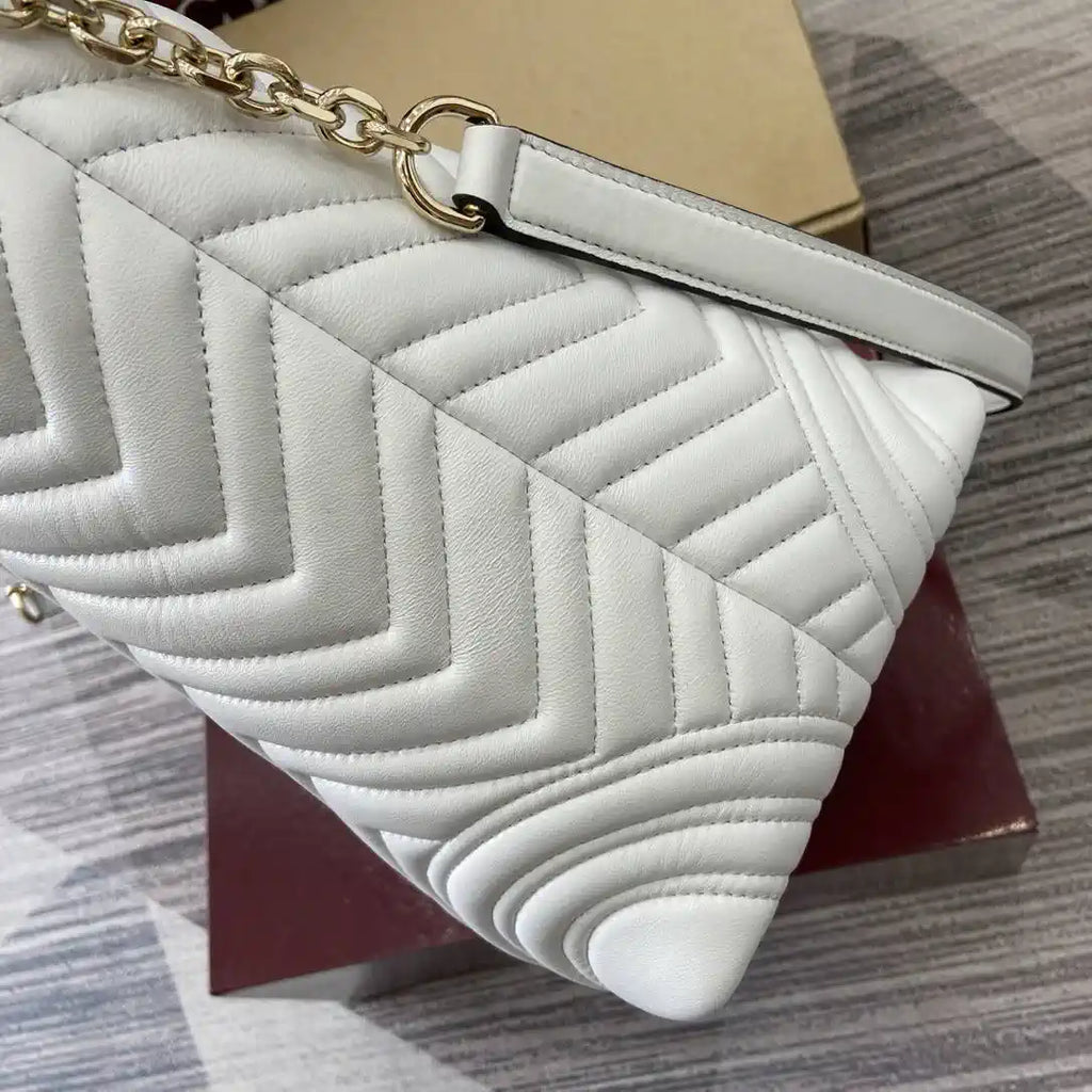 Gucci 847387 Gucci Betty medium tote bag White