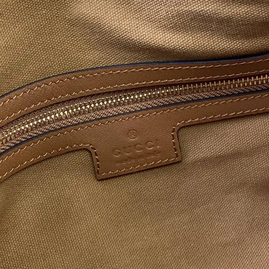 Gucci 847449 GG Emblem medium shoulder bag Brown