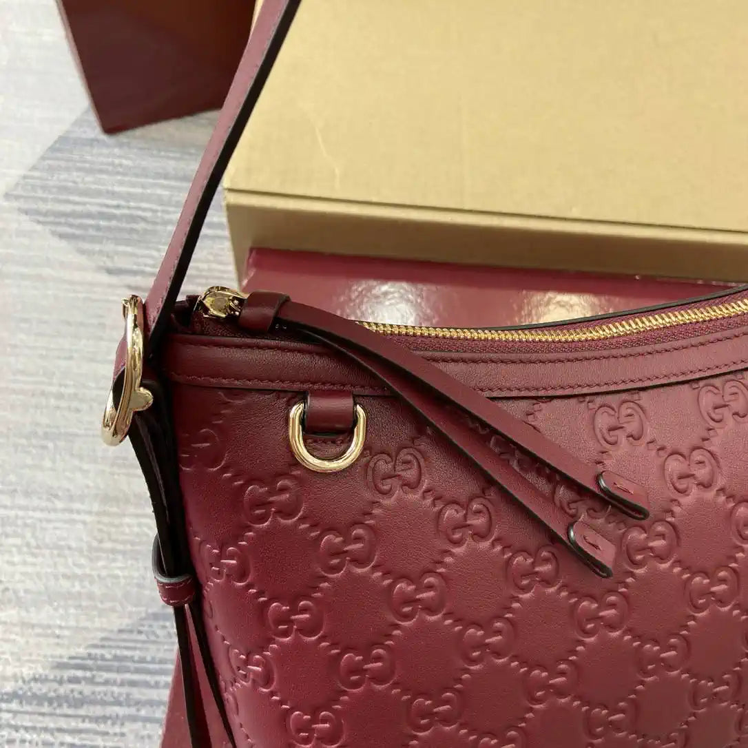 Gucci 847449 GG Emblem medium shoulder bag Rose Red
