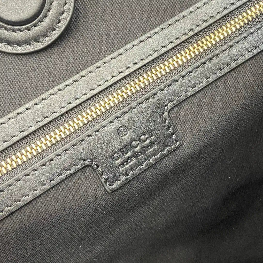 Gucci 847452 GG Emblem medium shoulder bag black GG leather