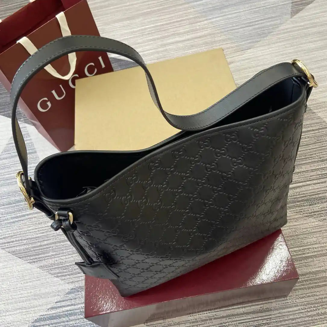 Gucci 847452 GG Emblem medium shoulder bag black GG leather