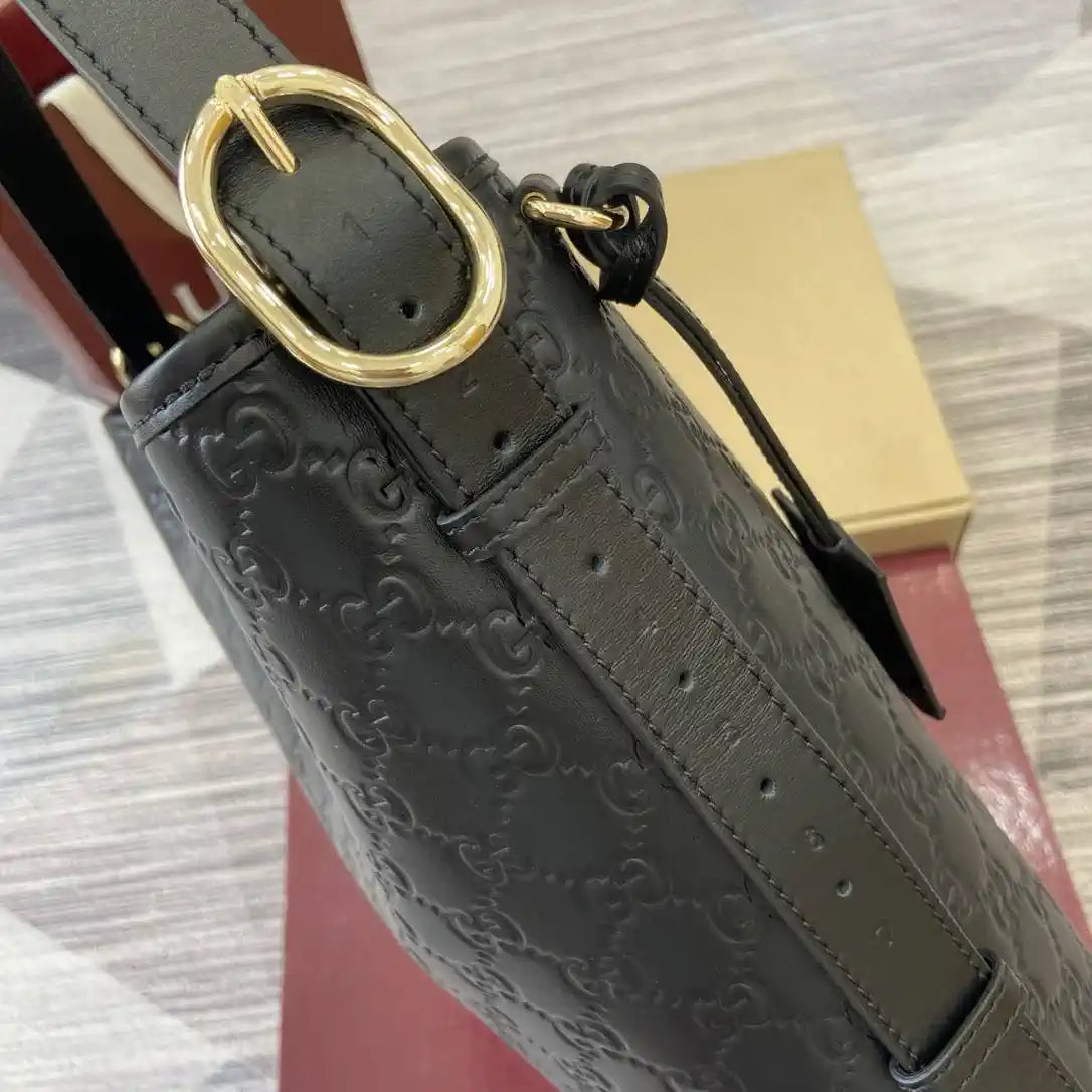Gucci 847452 GG Emblem medium shoulder bag black GG leather