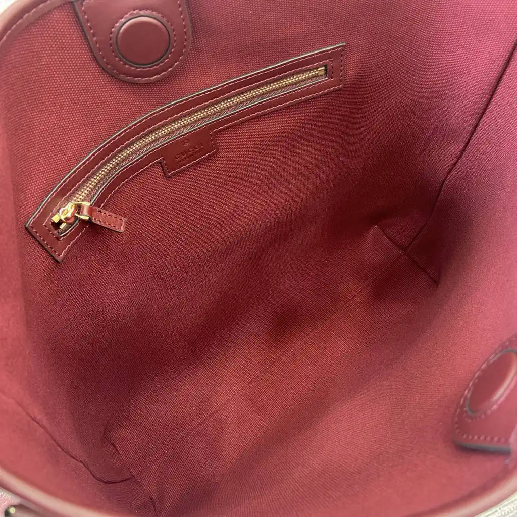 Gucci 847452 GG Emblem medium shoulder bag Red GG leather