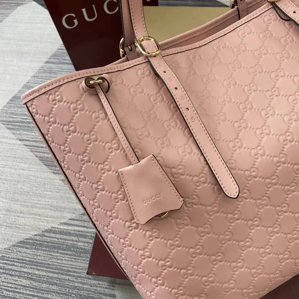 Gucci 847455 GG Emblem Large tote bag Pink
