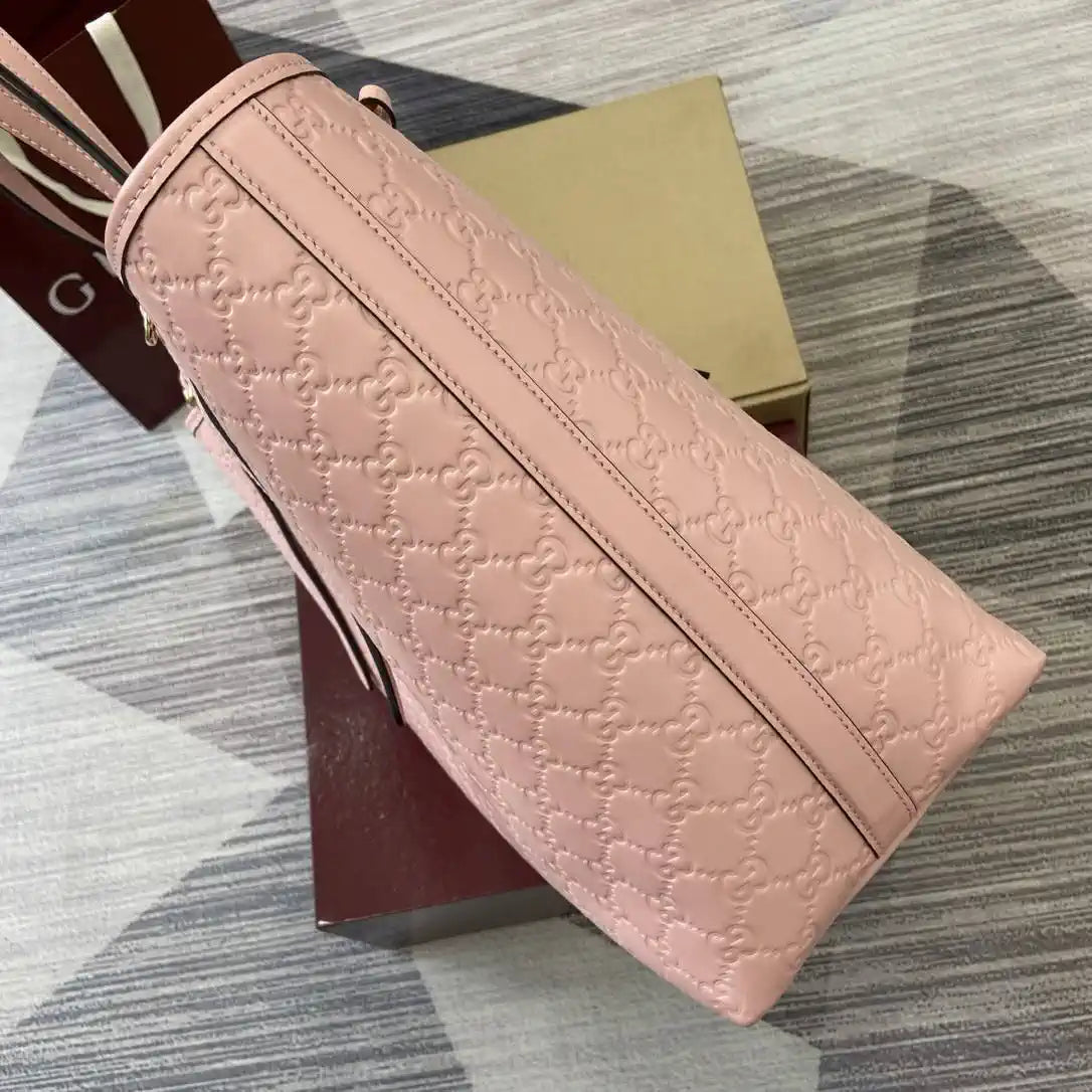 Gucci 847455 GG Emblem Large tote bag Pink
