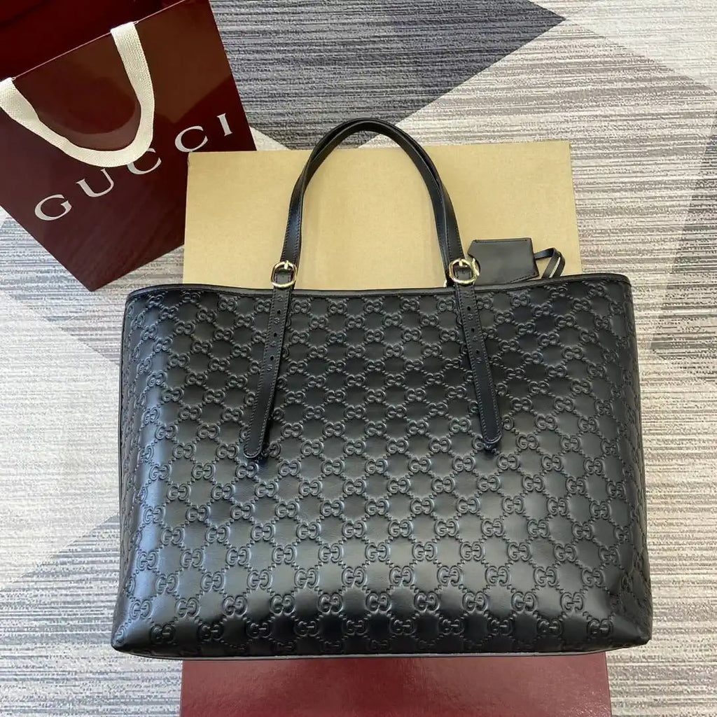 Gucci 847455 GG Emblem Large tote bag Black